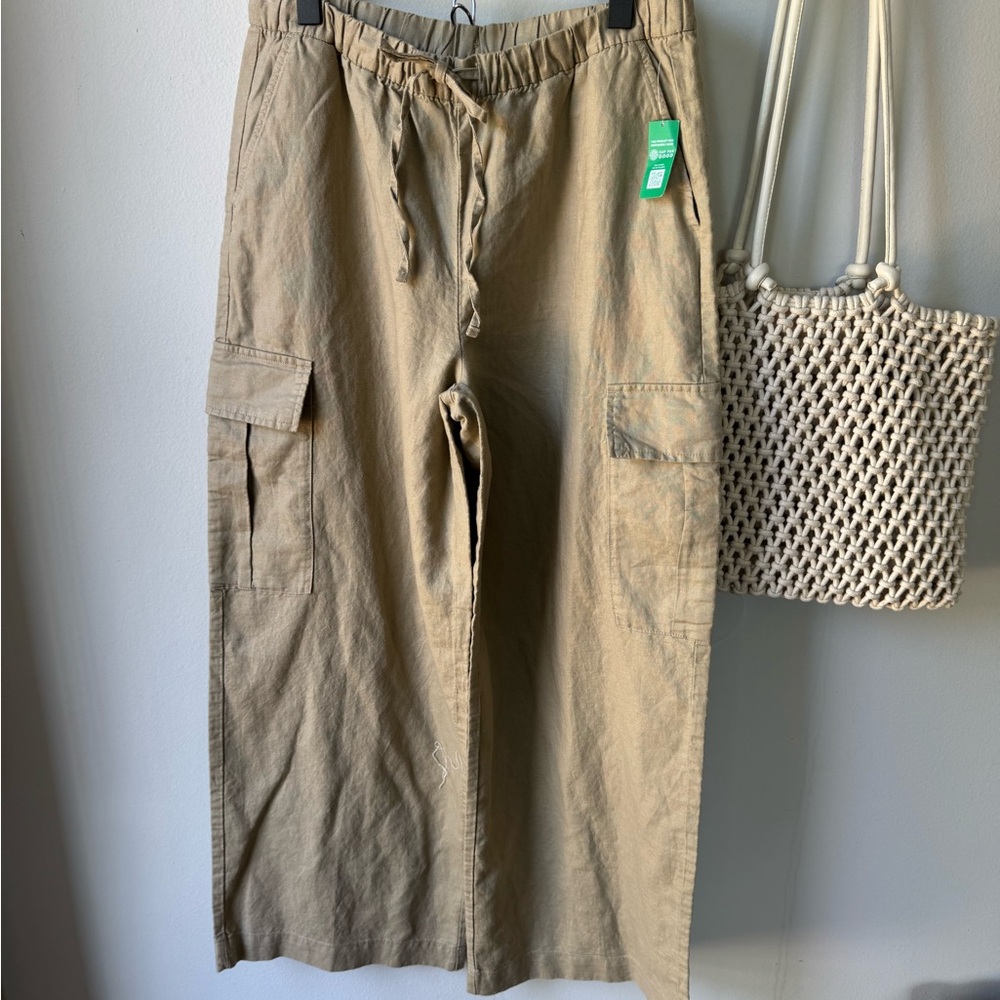 Iconic Linen Khaki Pants